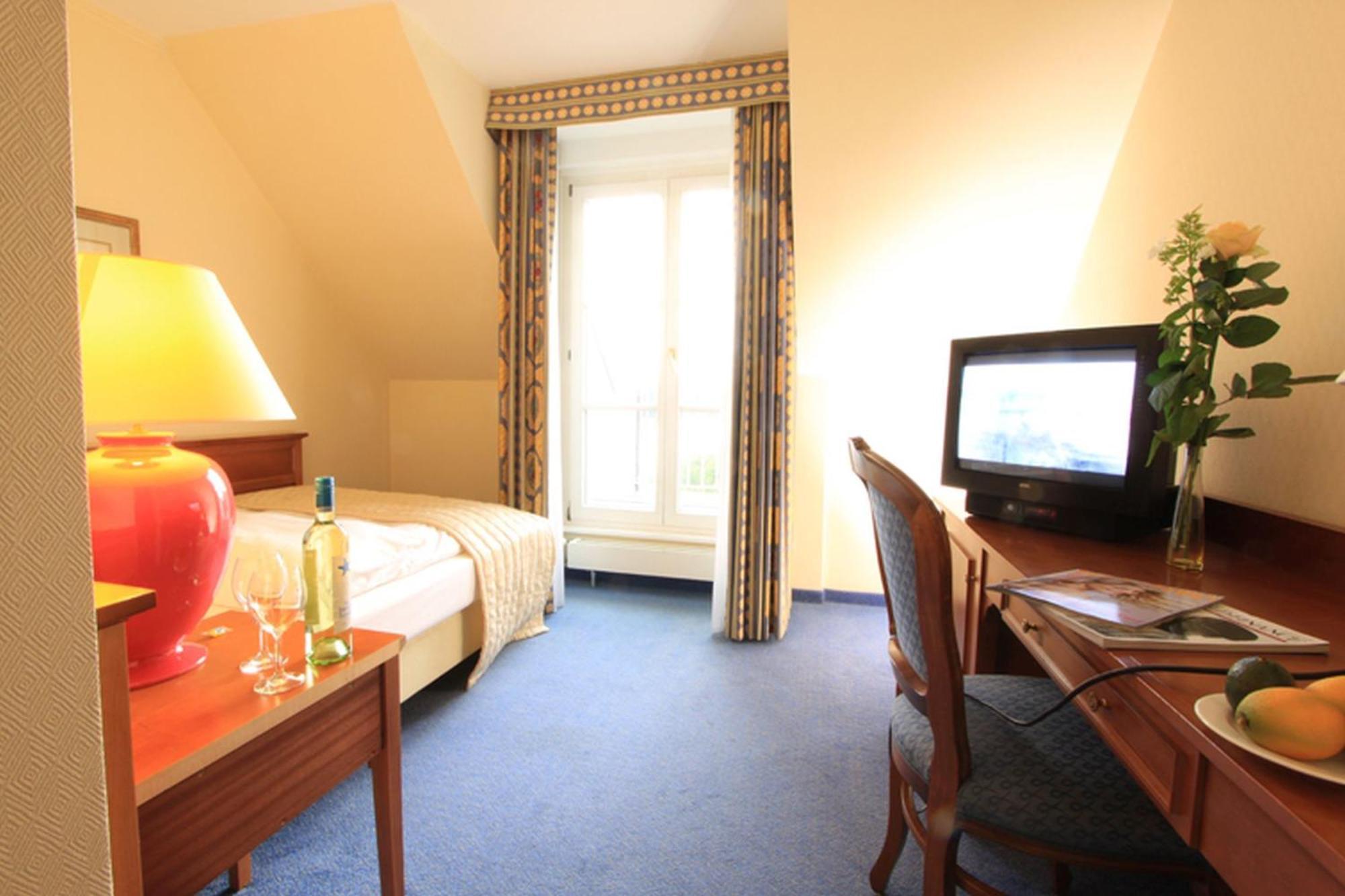 Seehotel Zeuthen Esterno foto