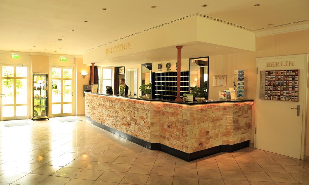 Seehotel Zeuthen Esterno foto